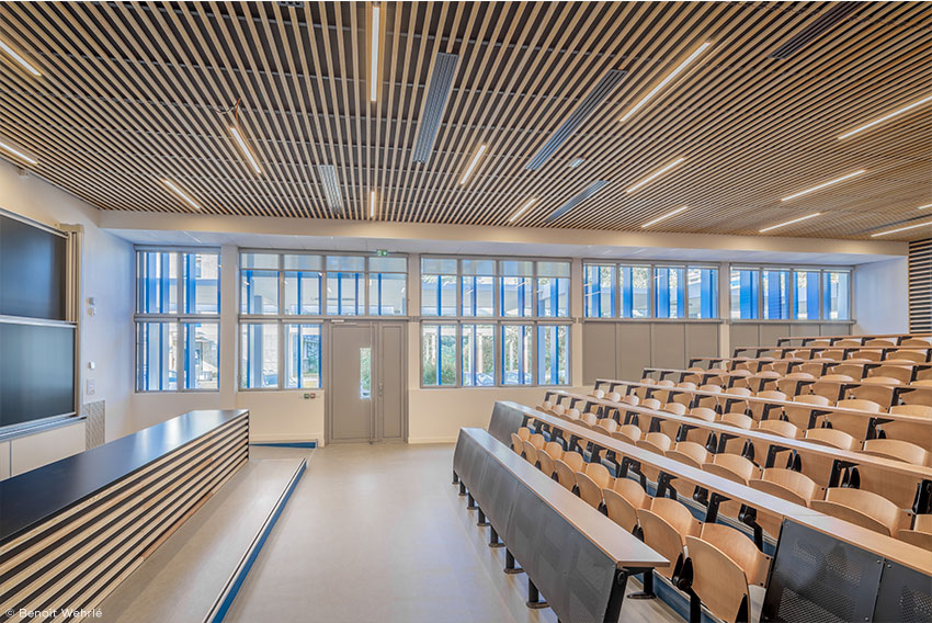 LABORATOIRES PHYSIQUE